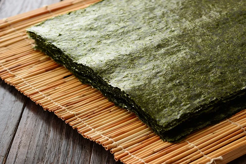 寿司の味を引き立てる上質な有明海苔